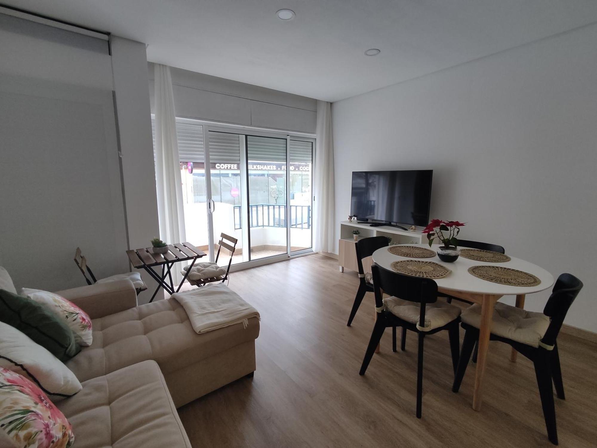 T1 Rosa Dos Ventos, A/C & Terrace - Casas & Papeis Apartman Armação de Pêra Kültér fotó